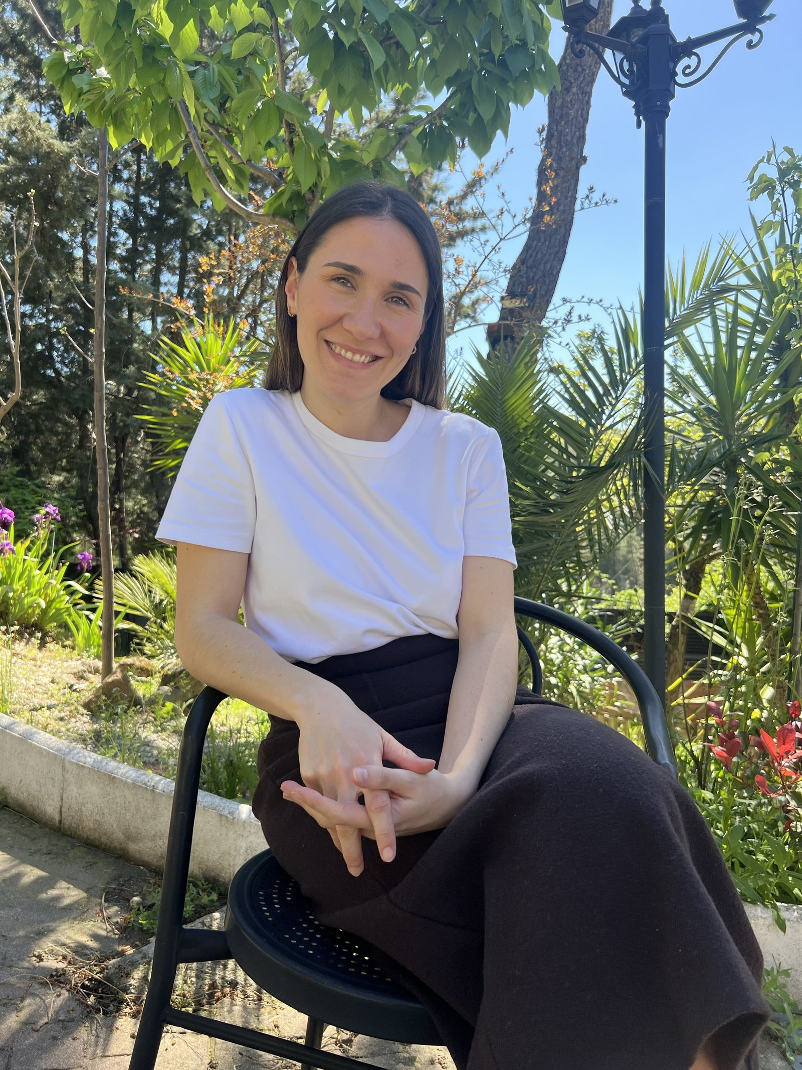 Ana Núñez acompañando a mujeres embarazadas en su alimentación